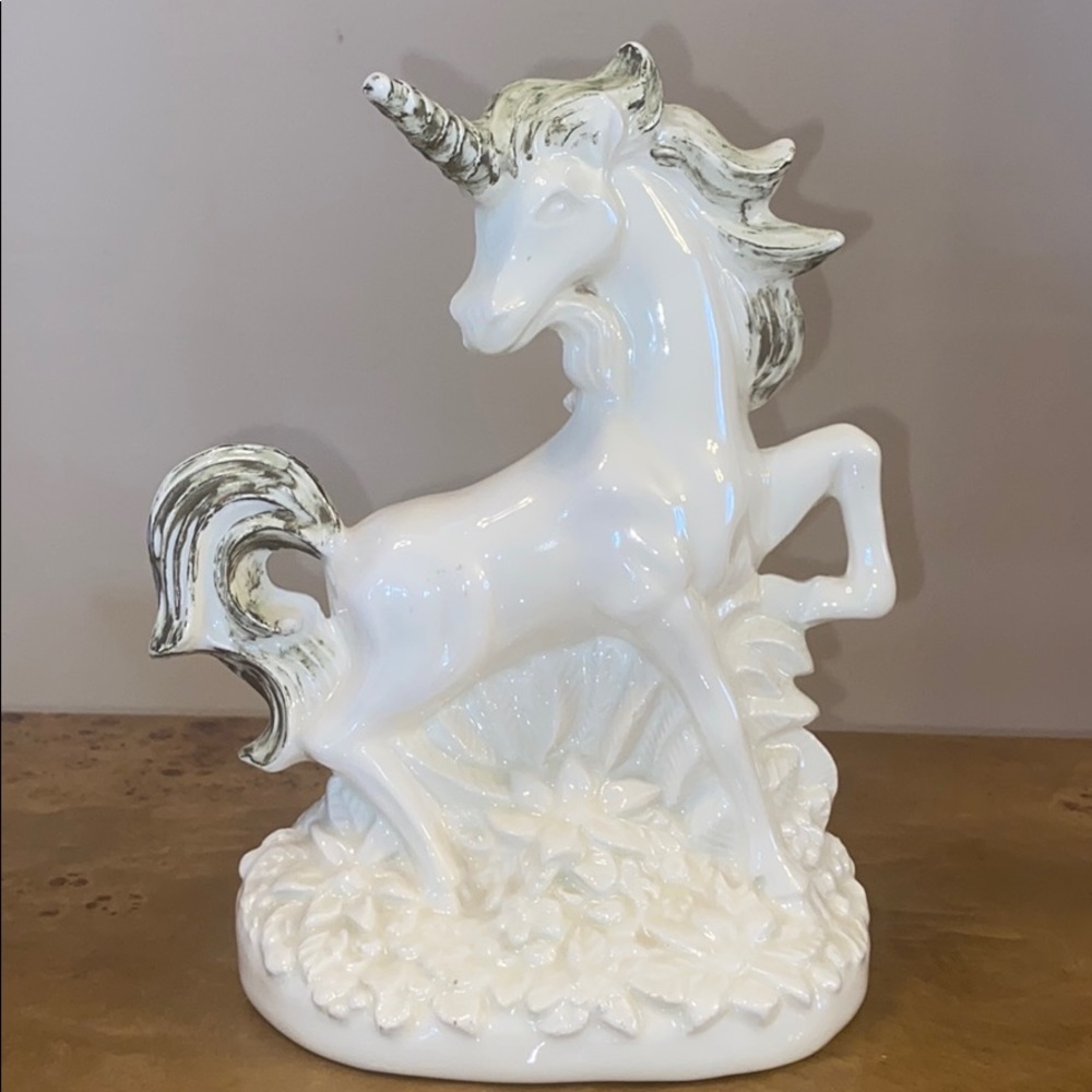 White Unicorn Porcelain Decorative Figurines